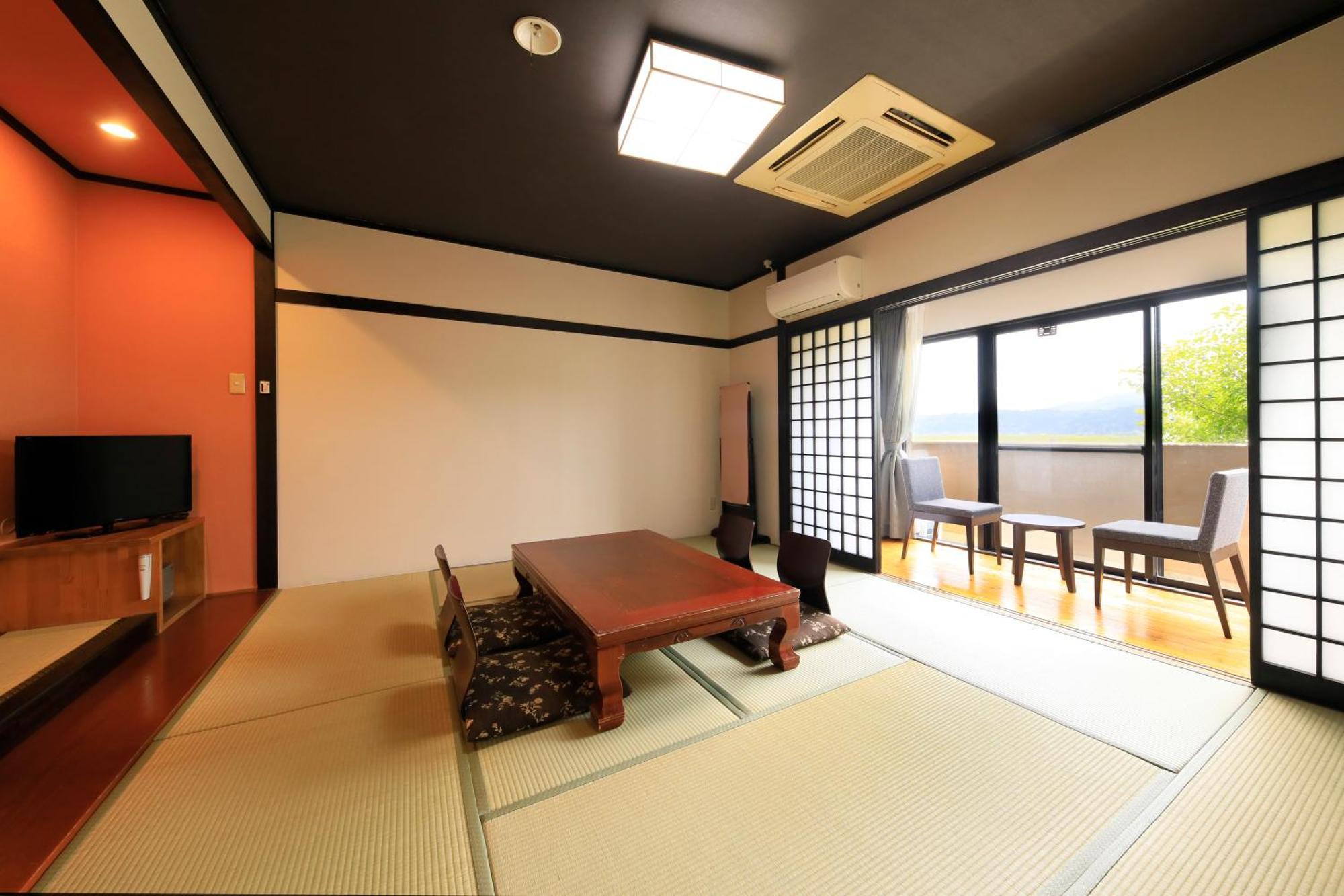 ホテル ゆとりろ山鹿 部屋 写真